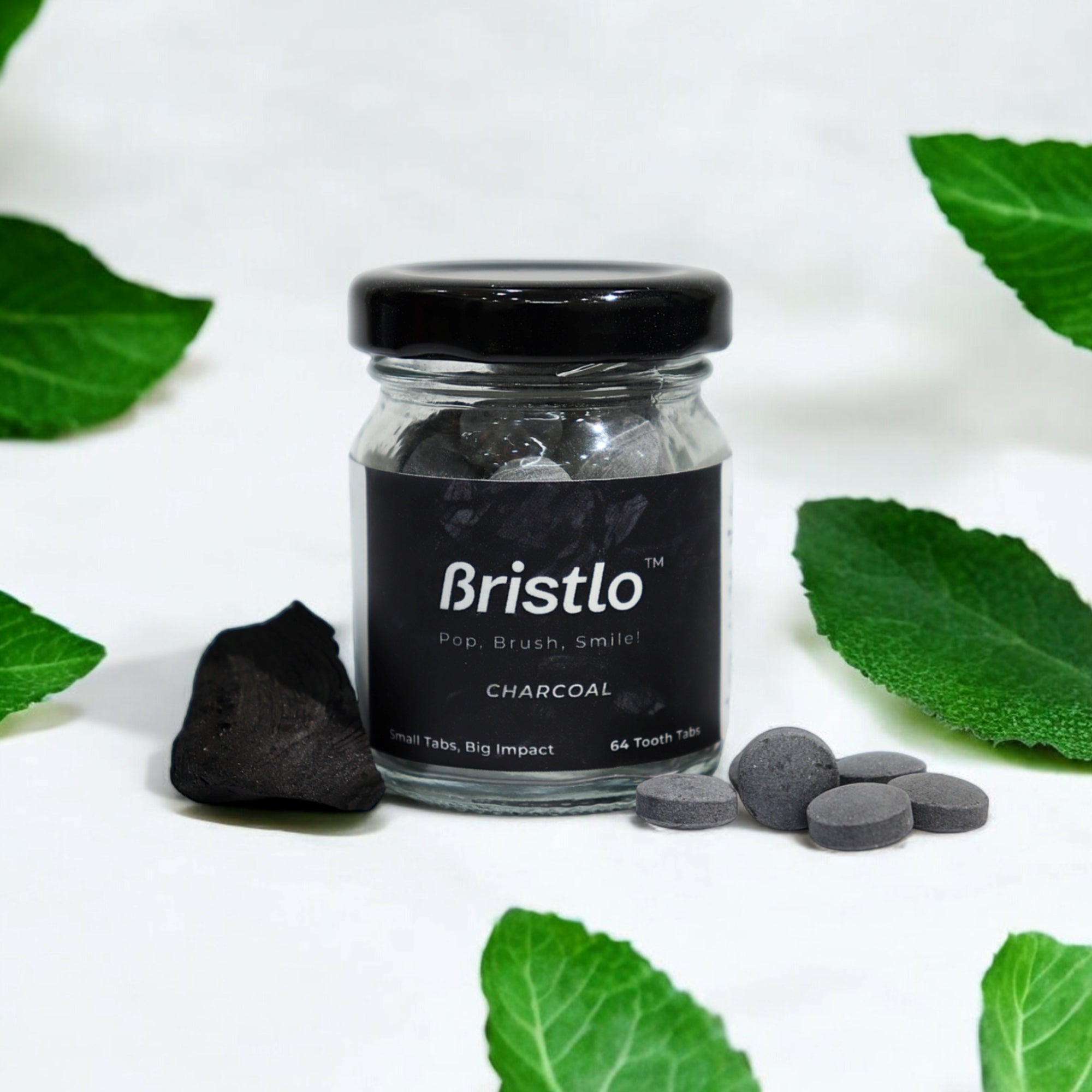 bristlo-toothpaste-tablets-charcoal-mint